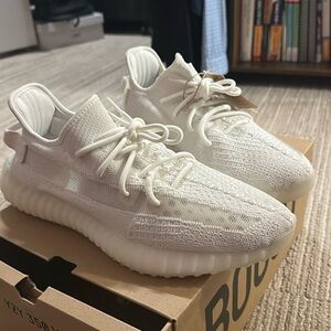 Yeezy mens boost 350